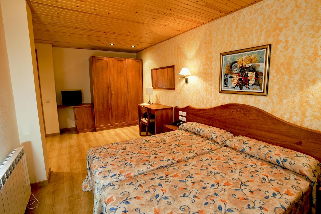 Hotel Montseny Espuy Exterior photo