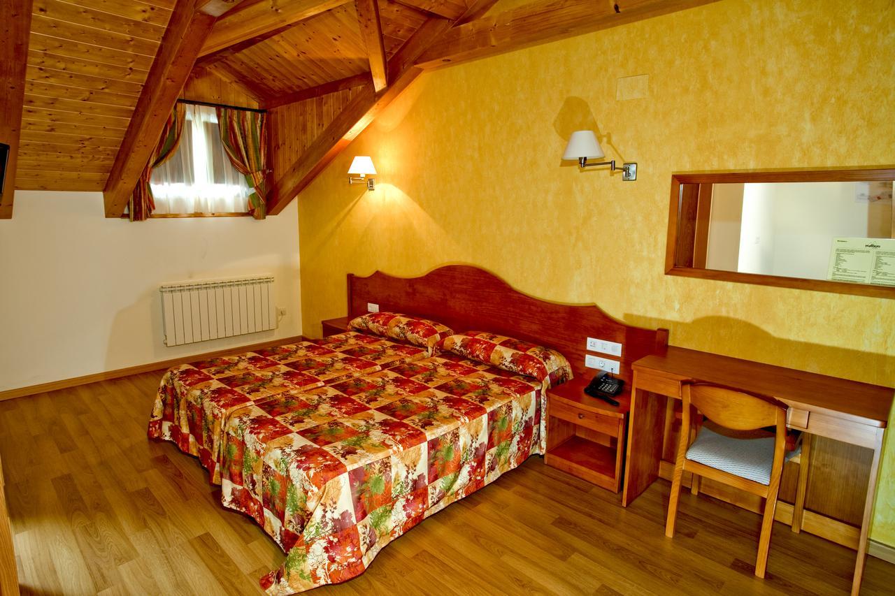 Hotel Montseny Espuy Exterior photo